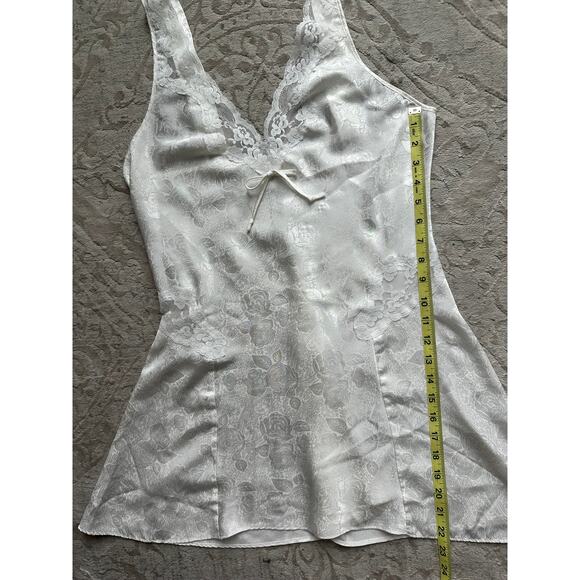 Vintage Women's Ivory Floral Satin Lace Nightgown Slip Dress – Size S/M - Picture 6 of 6
